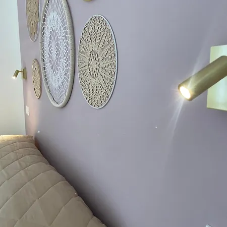 Titanya - Di Galatea Corsano (Apulia)